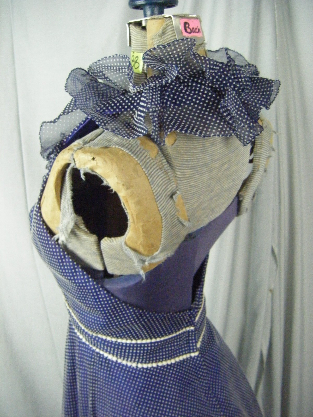 MIKE BENETT FORMALS Vtg 70s Navy Felt Dots Ruffle Halter Dress-Bust 34/XS