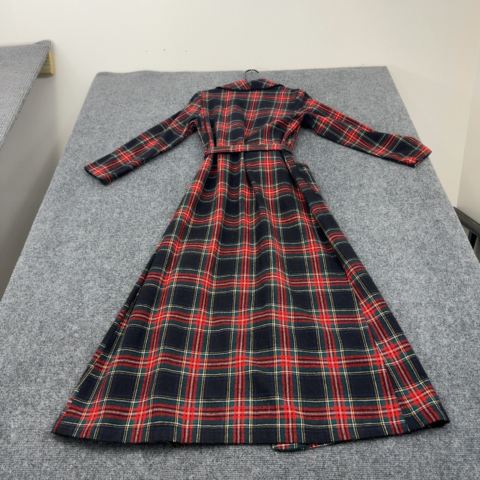 Vintage Pendleton Robe Women M Multicolor Virgin Wool Plaid Belted Long Classic