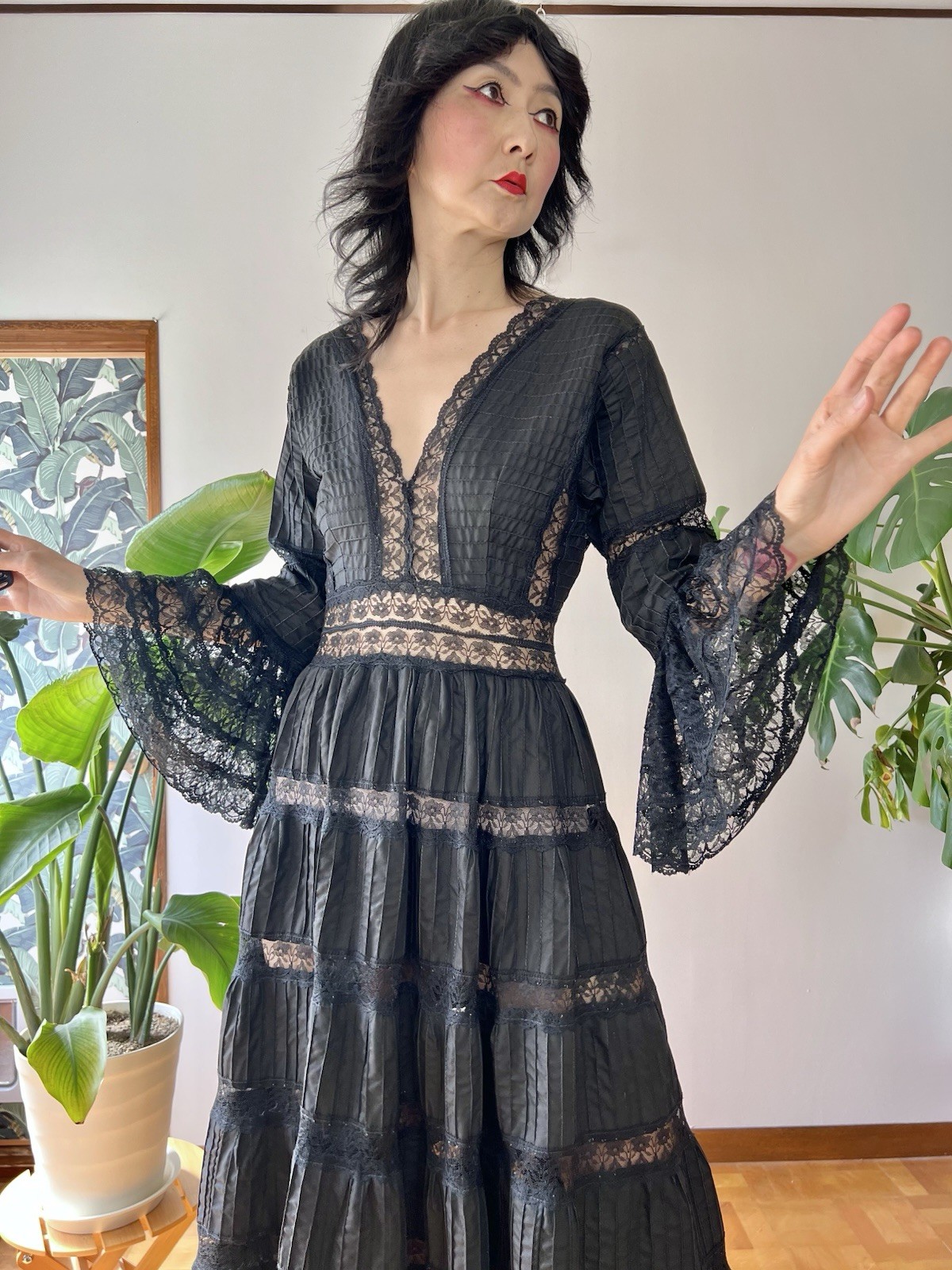 VTG 60s Mexican Wedding Dress Black Lace Pintuck Bell Sleeve Maxi S/M Boho Hippy