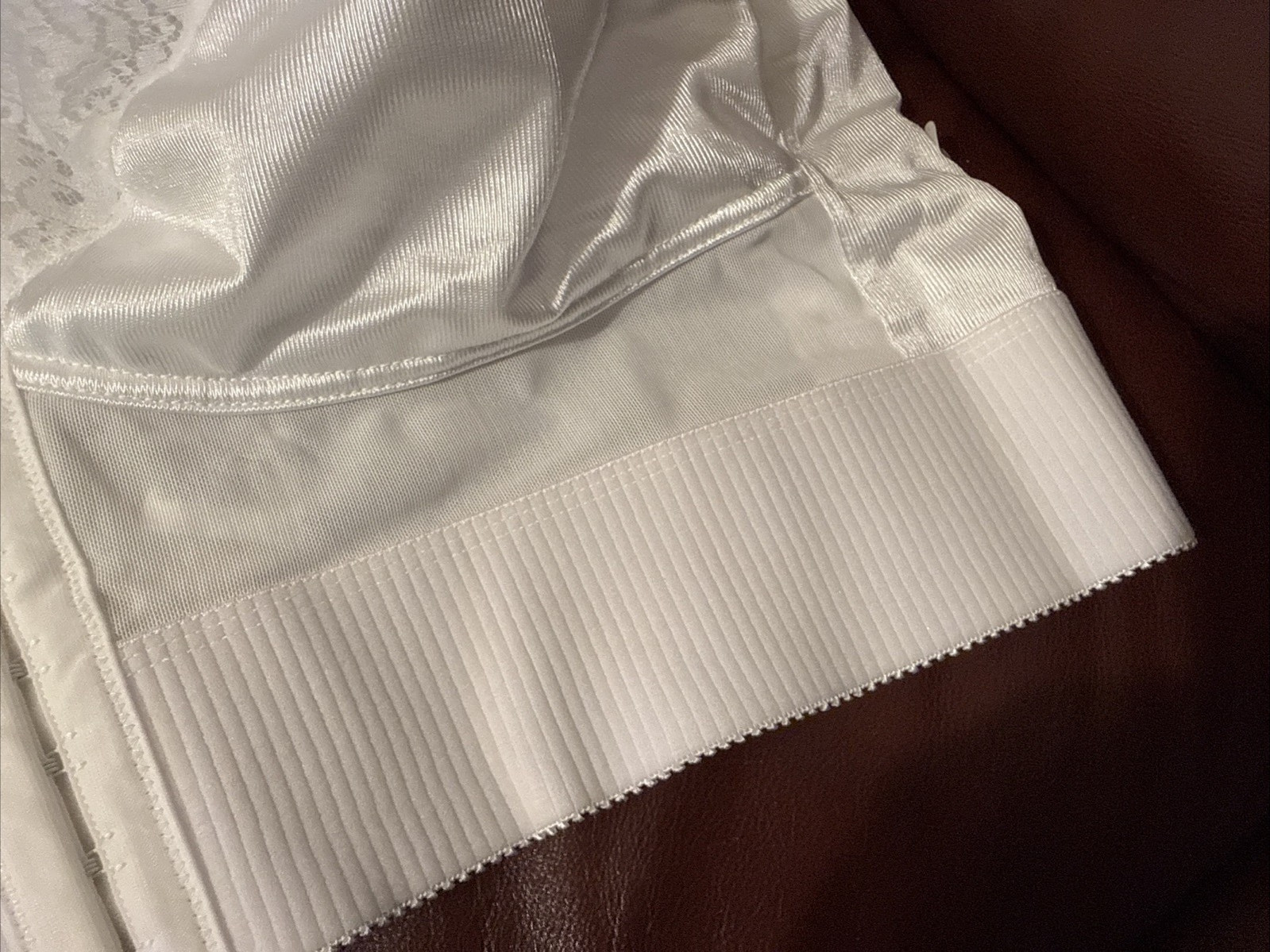 NEW Jodee Surgical Style 1805 Post Mastectomy Bra WHITE w/Pockets USA-MADE 44B