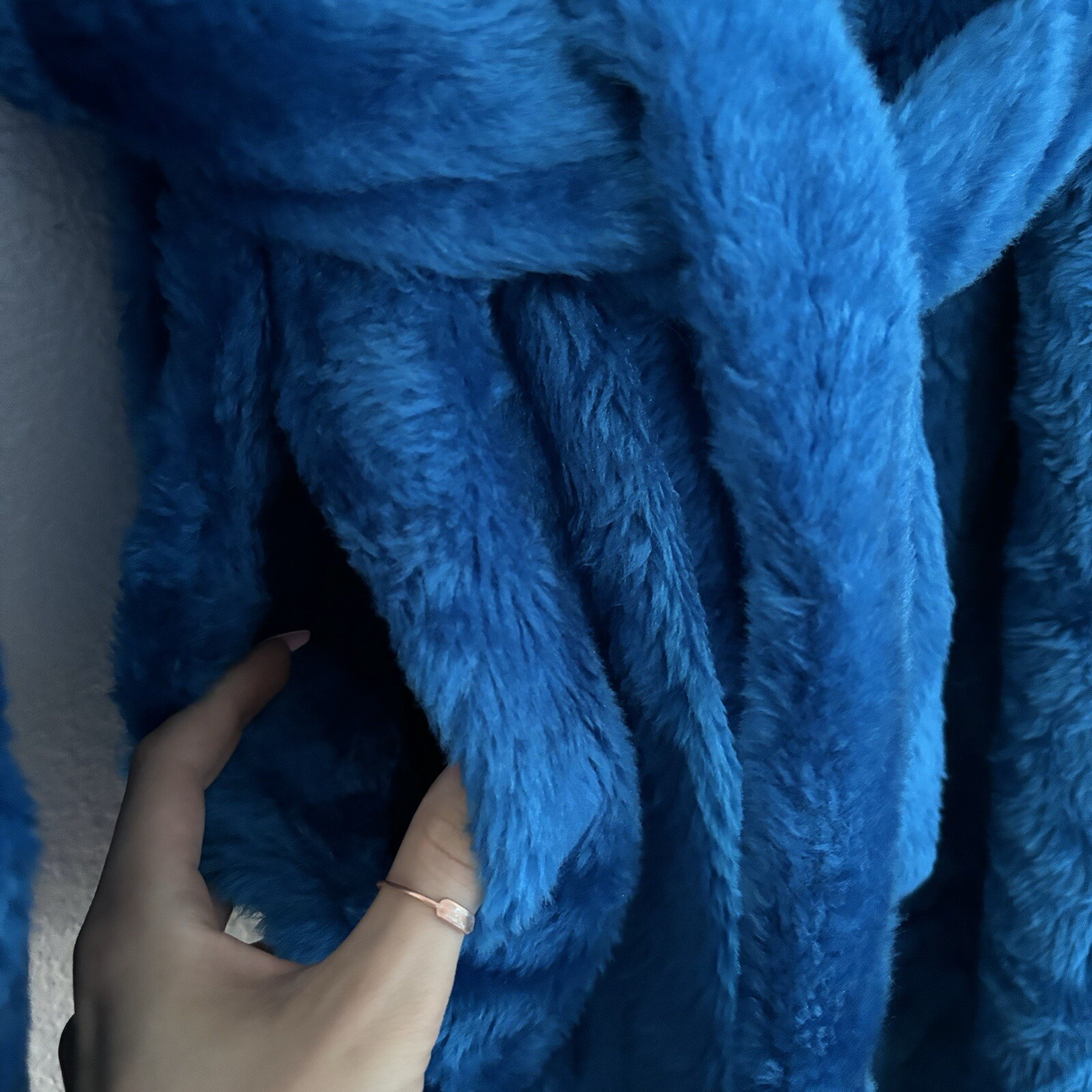 Vintage Kingly 1970’s Blue Faux Fur Wrap Robe Size Large 16/18 Made In USA