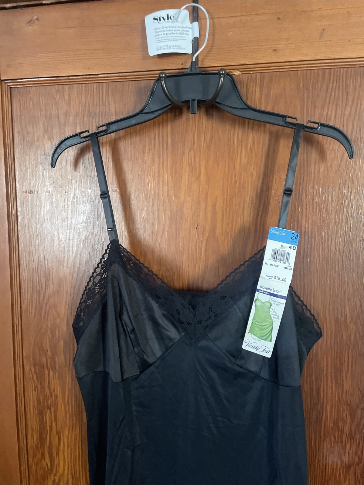 New Vintage Vanity Fair Rosette Lace Full Slip – 10-103 Black