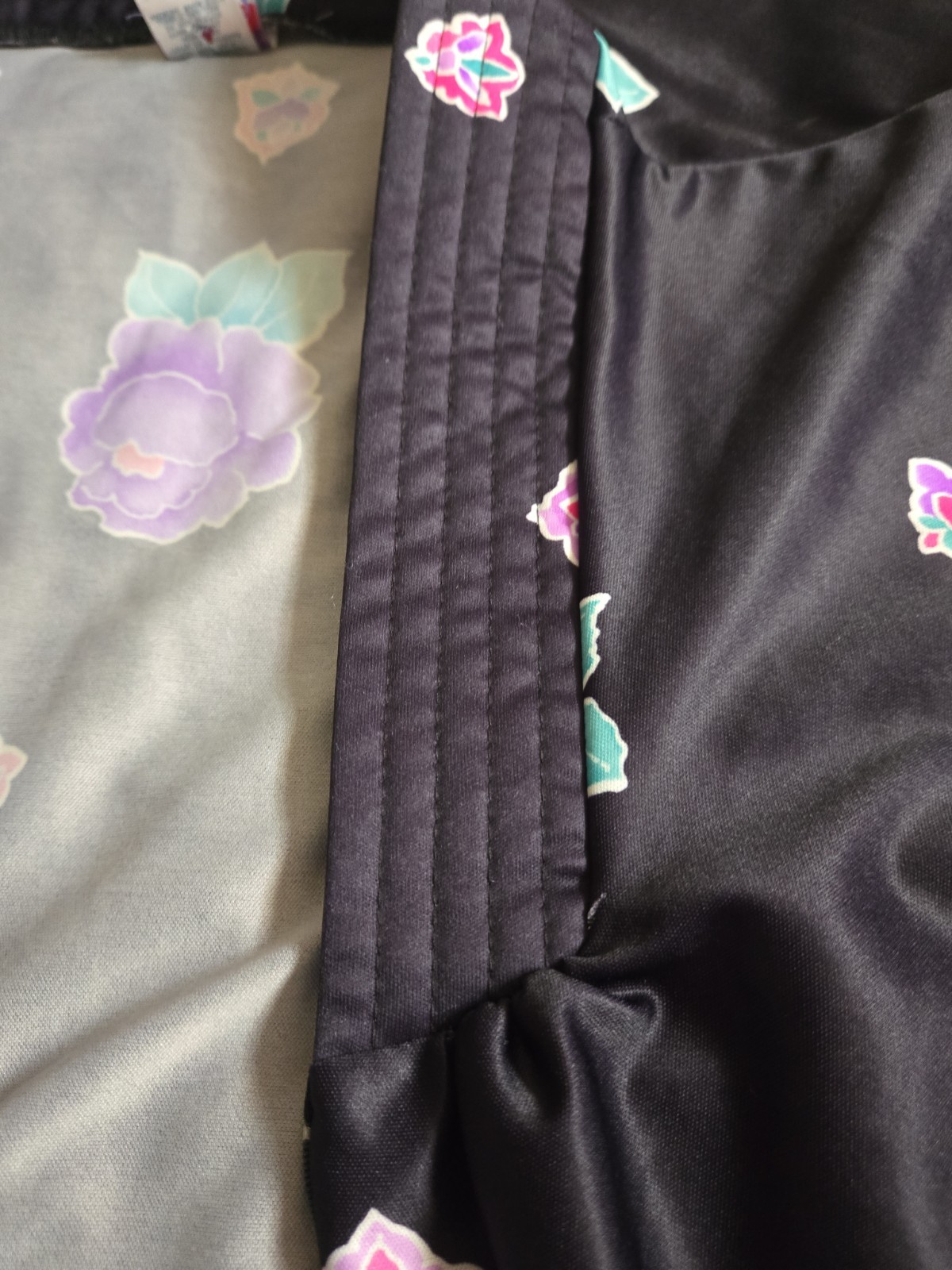 Granada Vintage Zip Front Caftan Robe Black Floral Maxi USA One Size Pocket