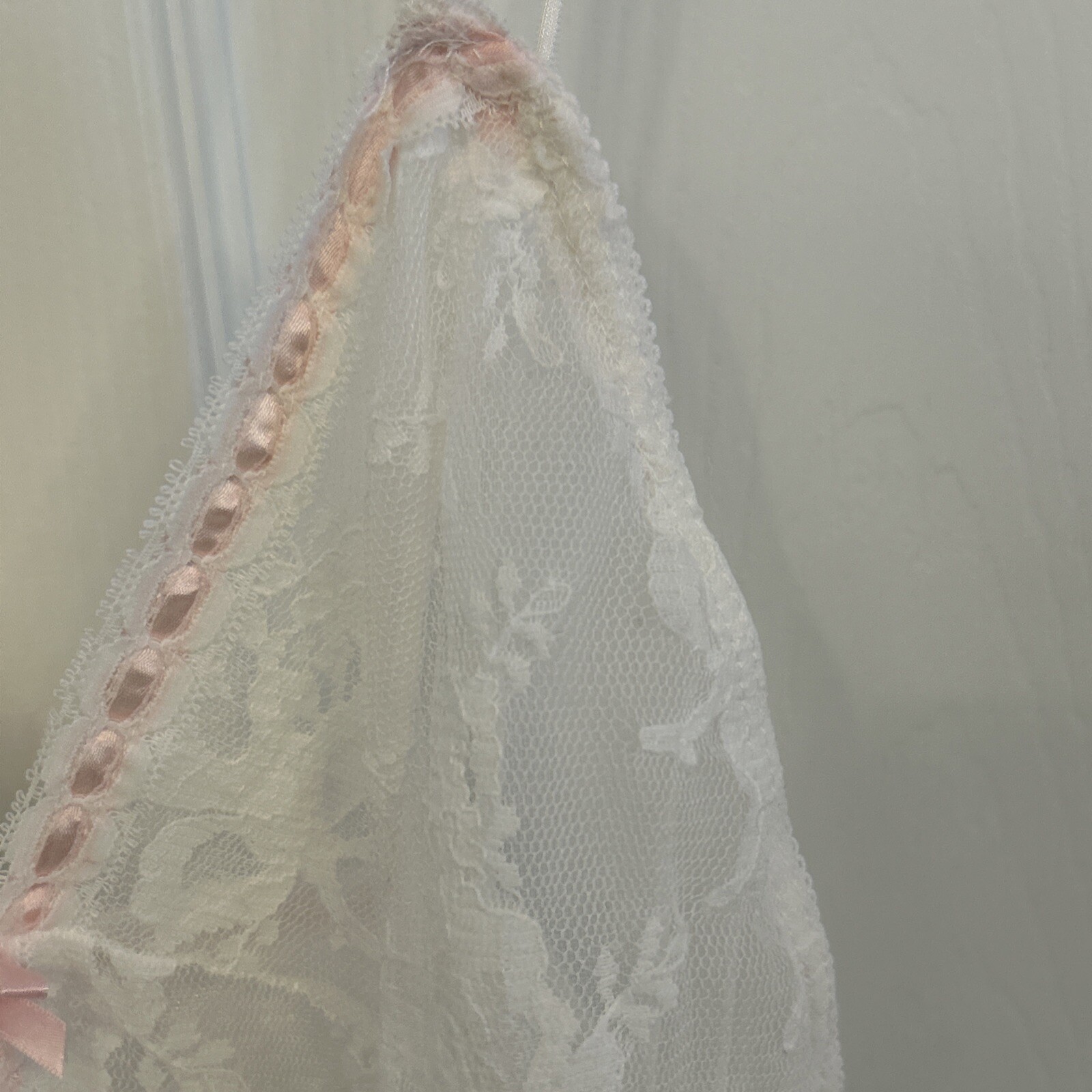 VTG Avon Fashions Women’s White Lacy Negligee Lingerie Teddy Medium USA