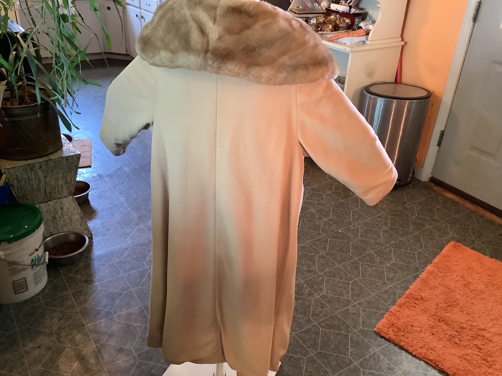 Vintage 1950’s KASHMIRACLE By Wellington Tan Women’s COAT Faux Cashmere & Fur