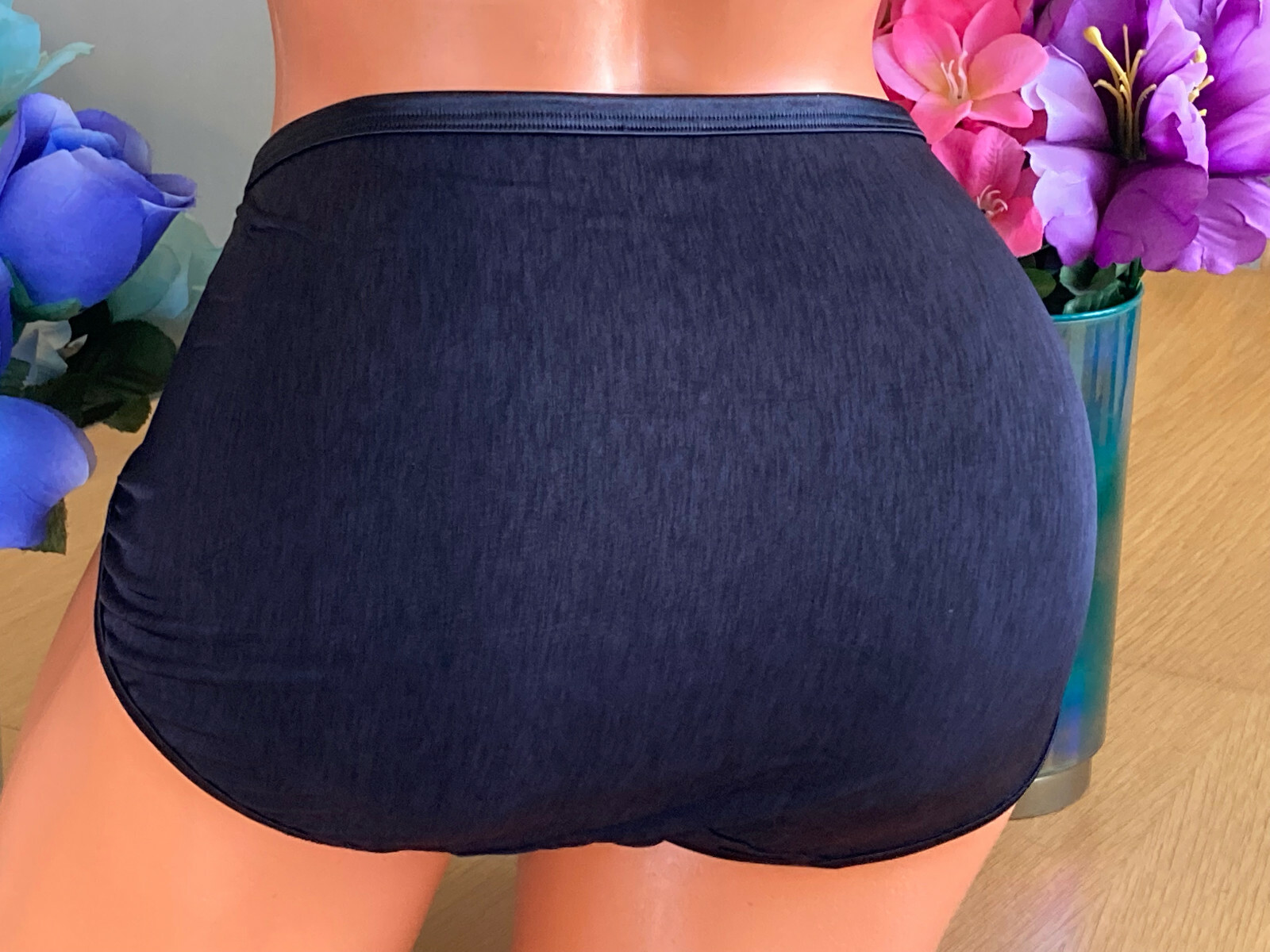 Vanity Fair 9/2XL BLACK Silky Smooth Illumination Hi Cut Panty #13108