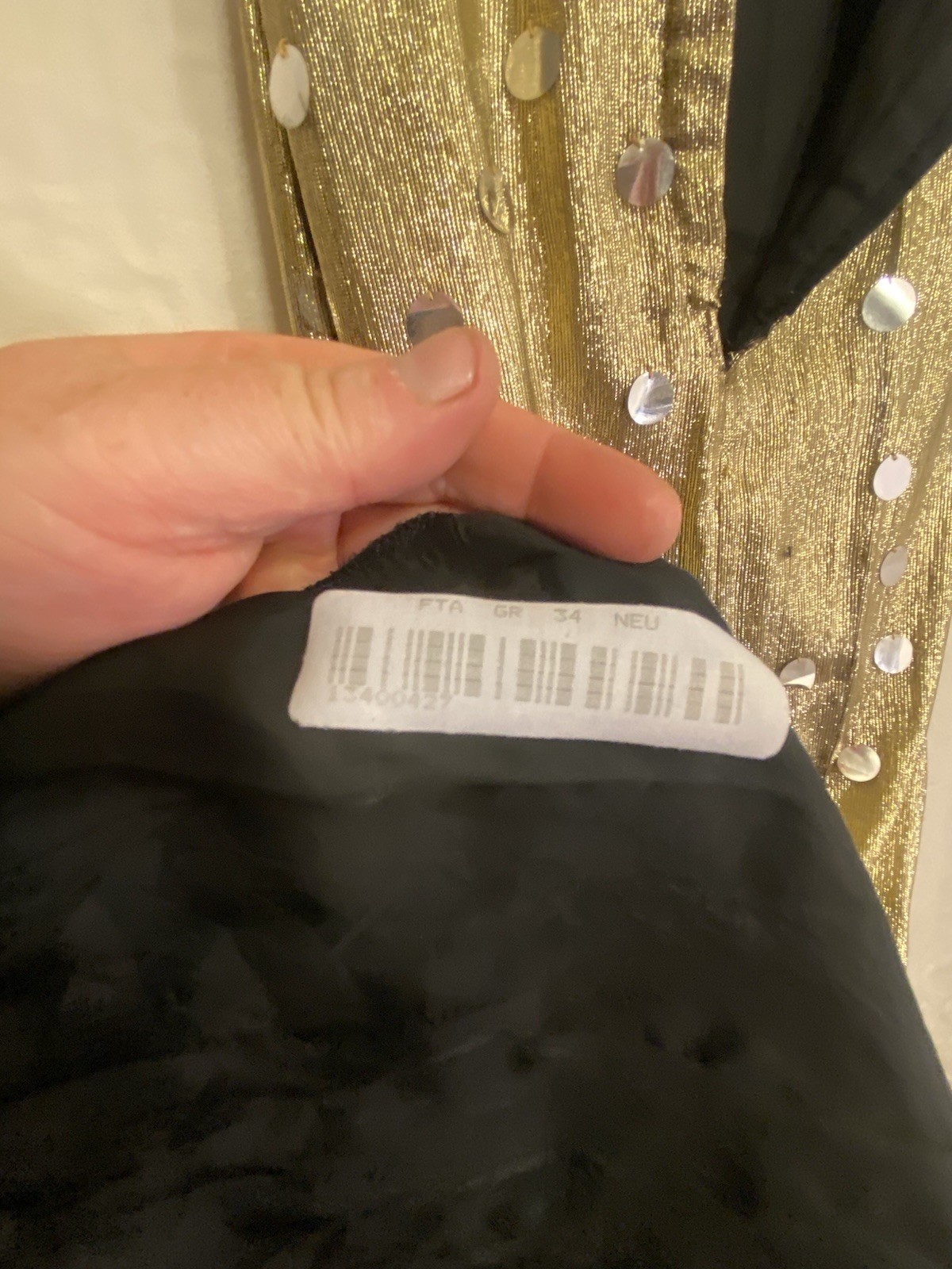long evening dress gold + sequins in the style of the 30s large back neckline size 34
