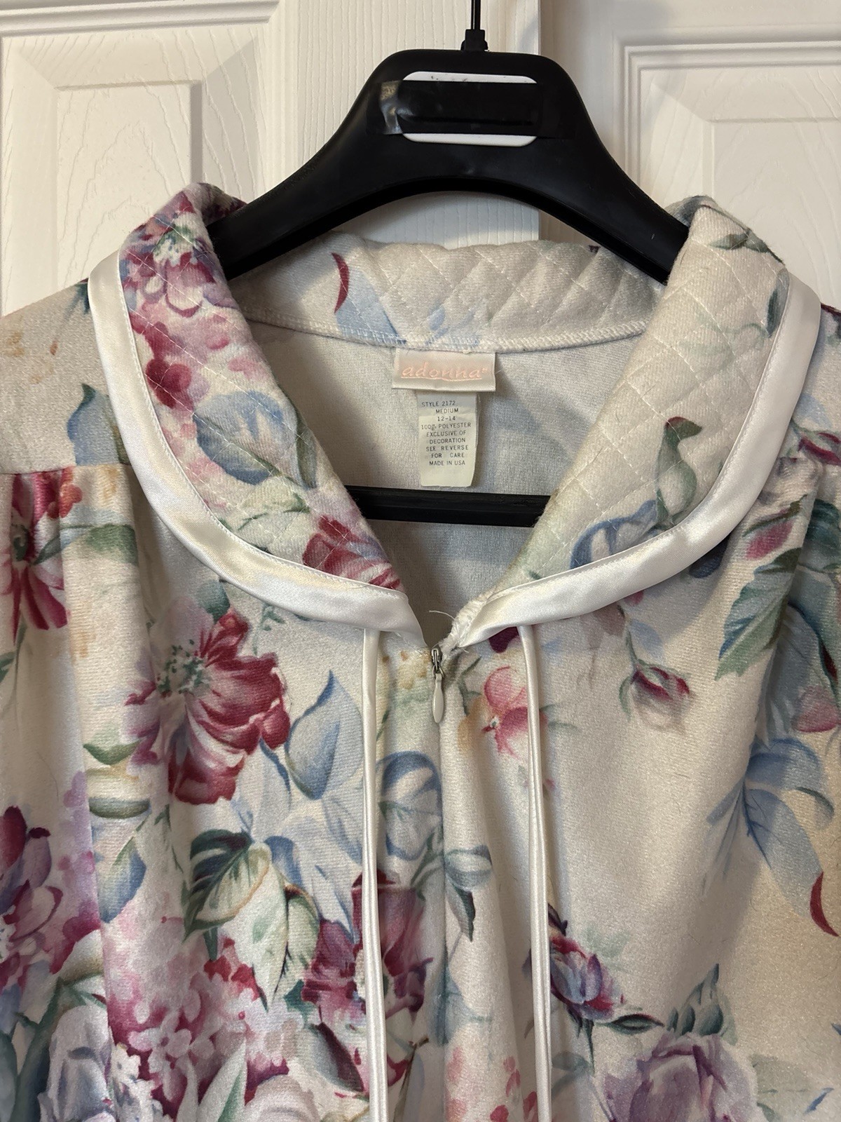 Vintage Adonna Floral Housecoat Robe Medium USA Zip Front Long Lounge Robe