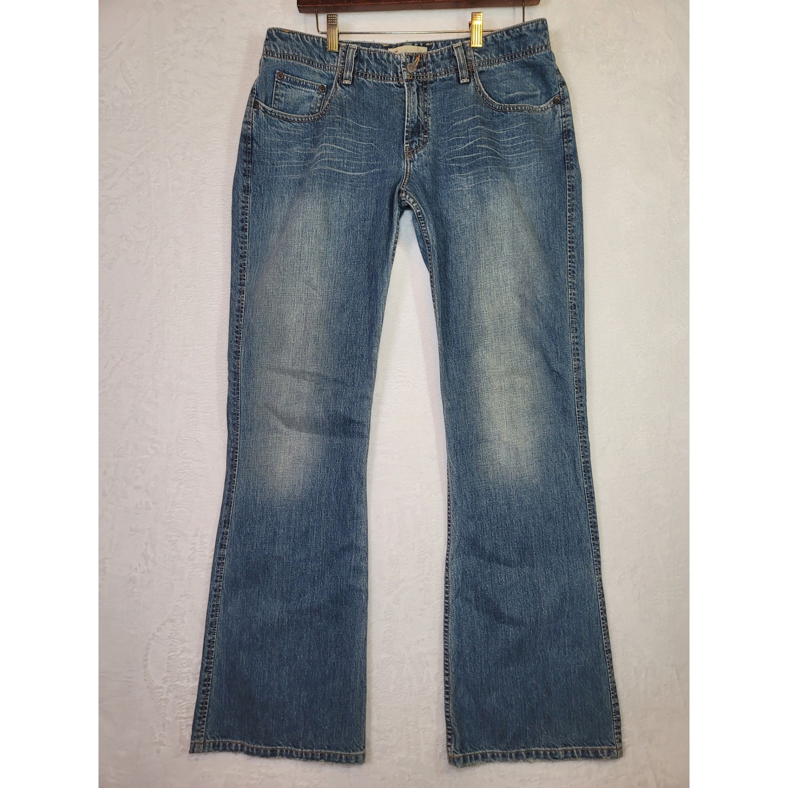 Vintage Y2K Buckle BKE Flare Jeans Festival Low Rise Blue Denim 34×34 Western