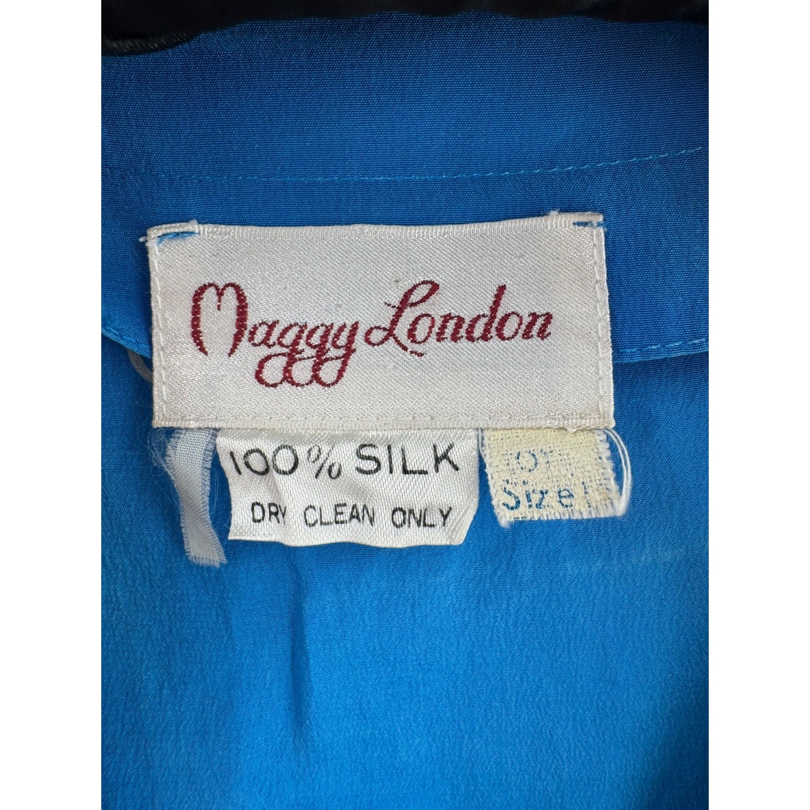 Vintage Maggy London 100% Silk Blue Abstract Bubble Print Dress V-Neck Size 6