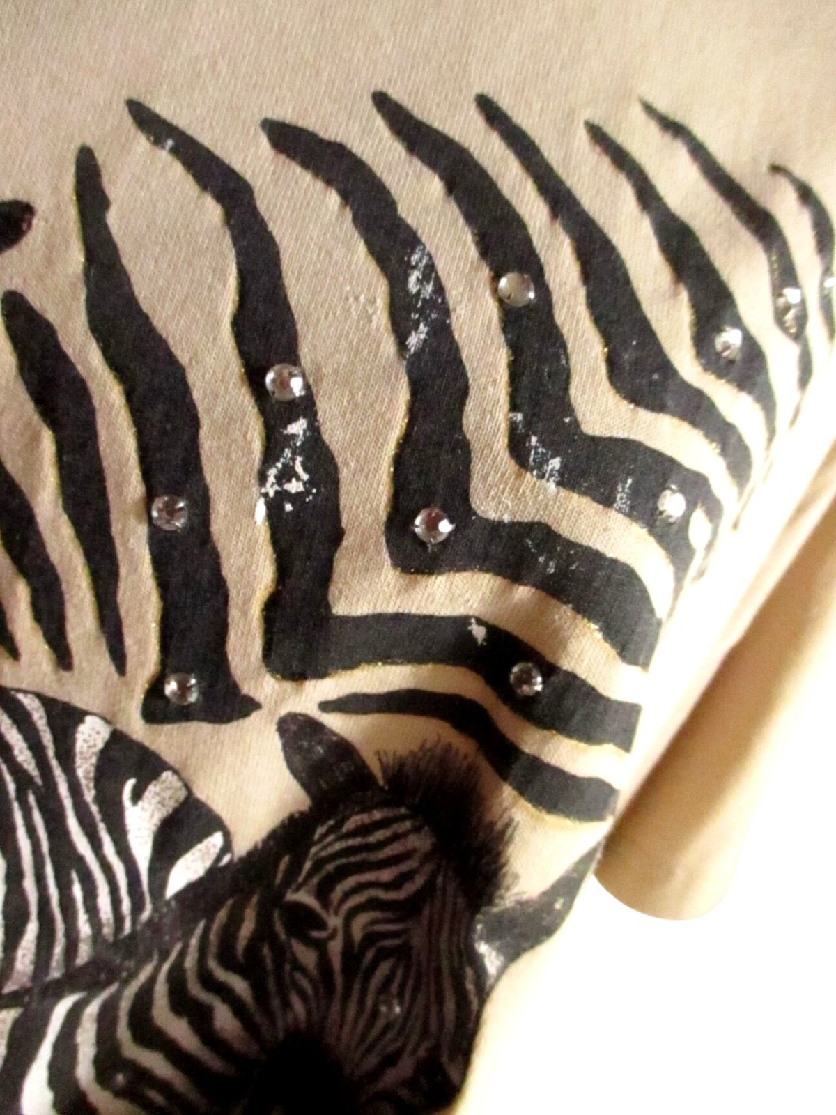 True Vintage T-shirt Large Single Stitch Zebras Bejewelled 1990’s BIG PRINT L