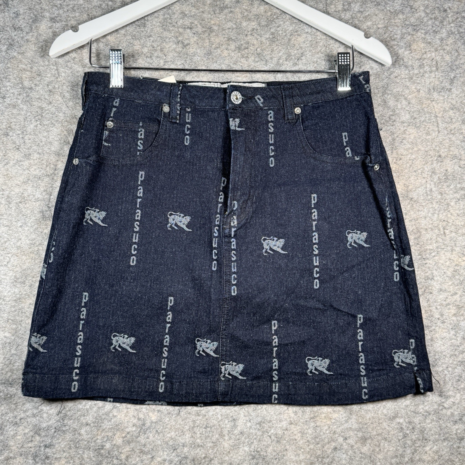Vintage NWT Y2K Womens Parasuco Jean Skirt Size 31×16 All Over Print Streetwear