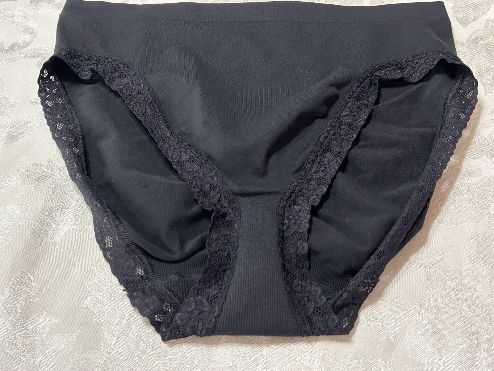 Vtg CACIQUE Tactel Nylon Lace Trim Hi-Cut 18/20 Black Shaping Panties #258
