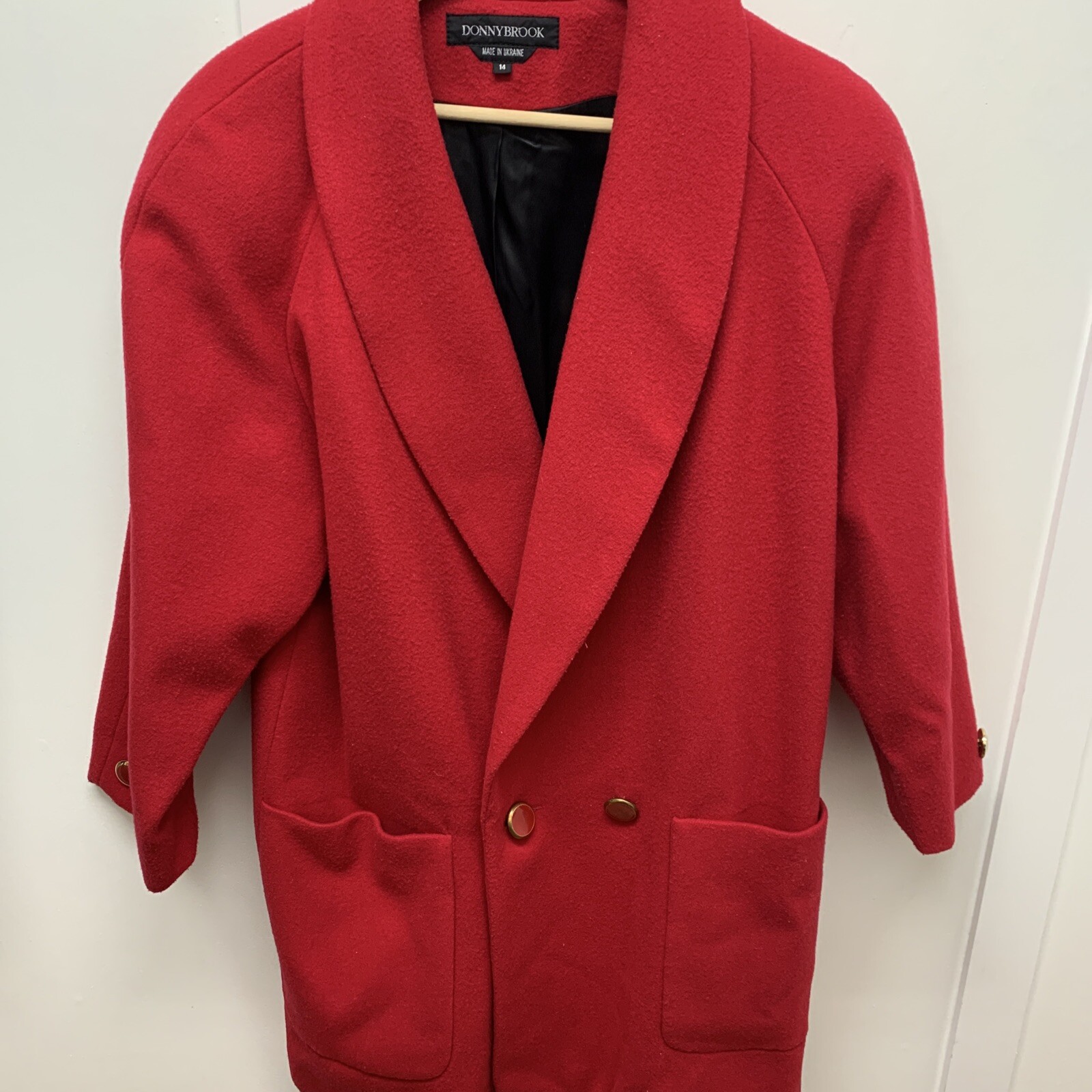 DONNYBROOK RED WOMANS WOOL COAT VINTAGE MADE IN UKRAINE HIGH QUALITY SIZE 14