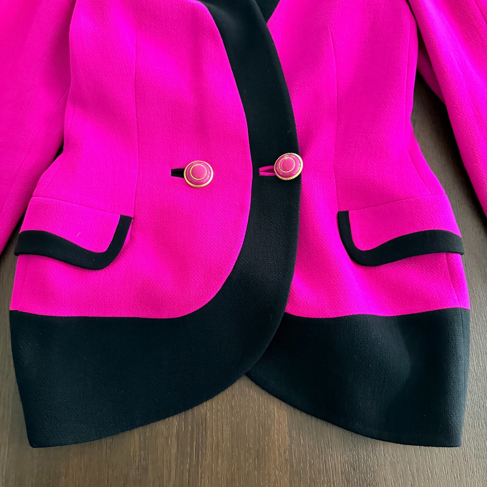 GIANNI VERSACE fuchsia wool blazer size 42 from F/W 1991/92