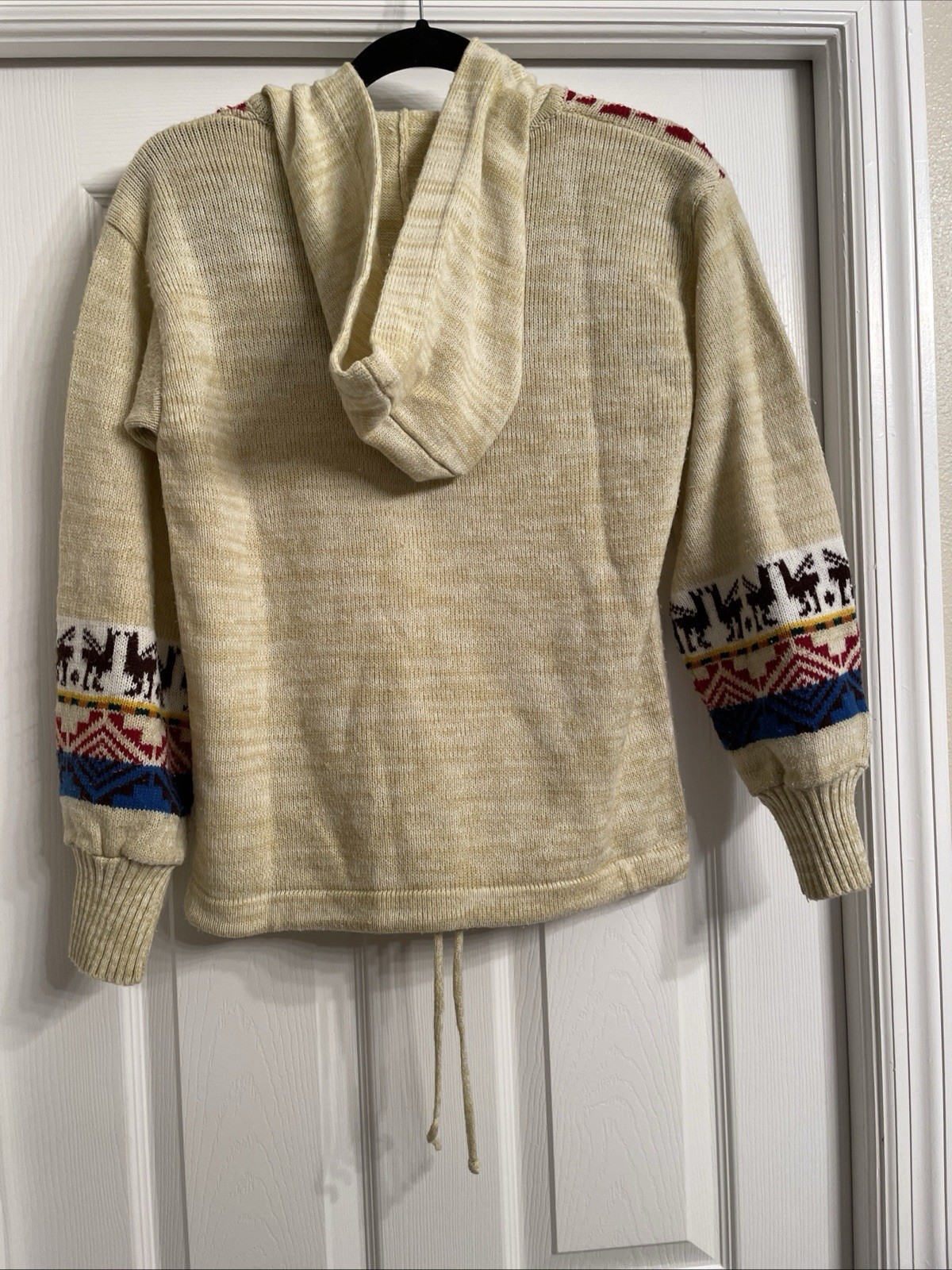 Vintage 70s Acrylic Hoodie Womens Woolco Stroller Size Medium Aztec Design