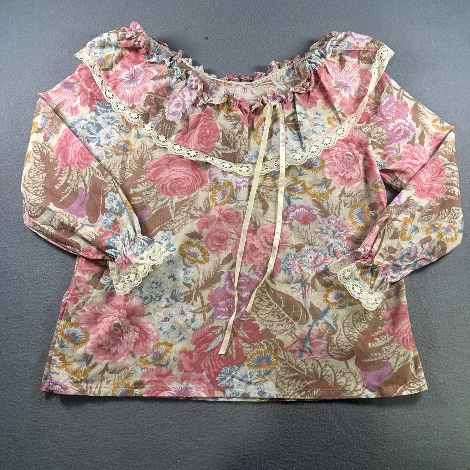 Vintage Sears Perma Prest Floral Lace Ruffle Blouse Pink Cottagecore Size 34 USA