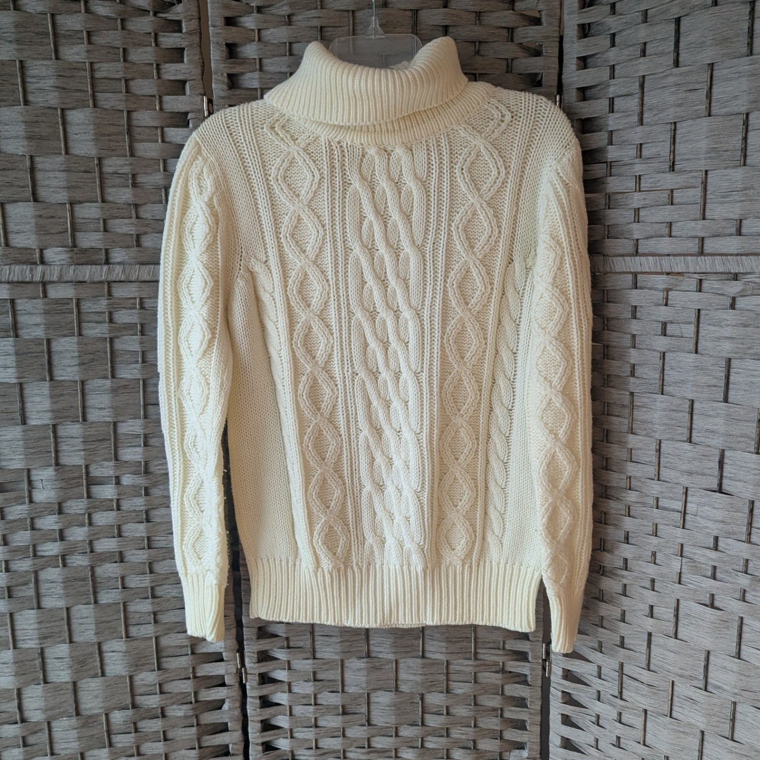 Vtg 90s Turtleneck Sweater Cream Cable Knit Fisherman Sz S Classic Cozy Cabin
