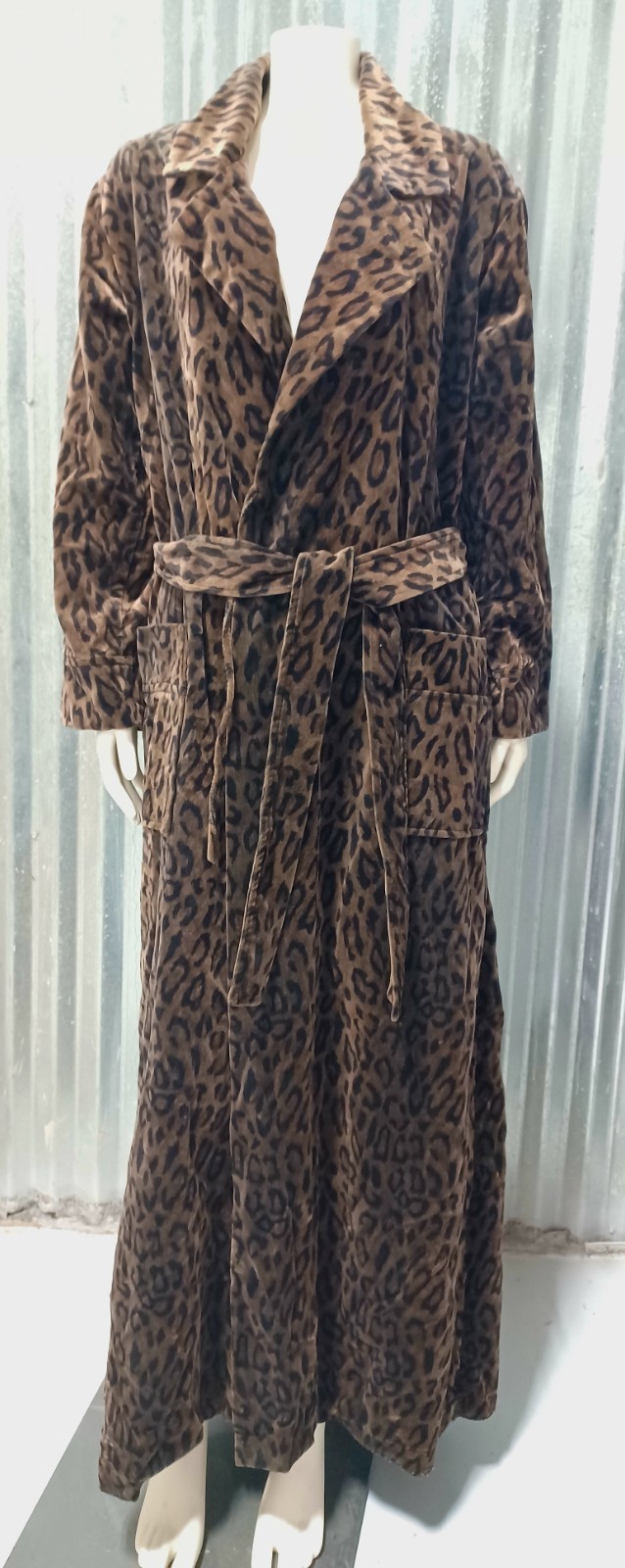Vintage 1970s Neiman Marcus Diamond Tea Cheetah Print Housecoat/Robe w/Tags