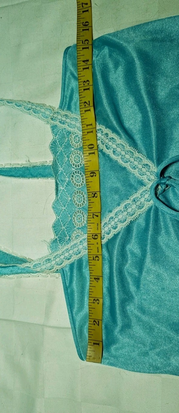 UNDERCOVER WEAR Turquoise White Lace Trim Sexy Maxi Nightgown Women’s Small VTG