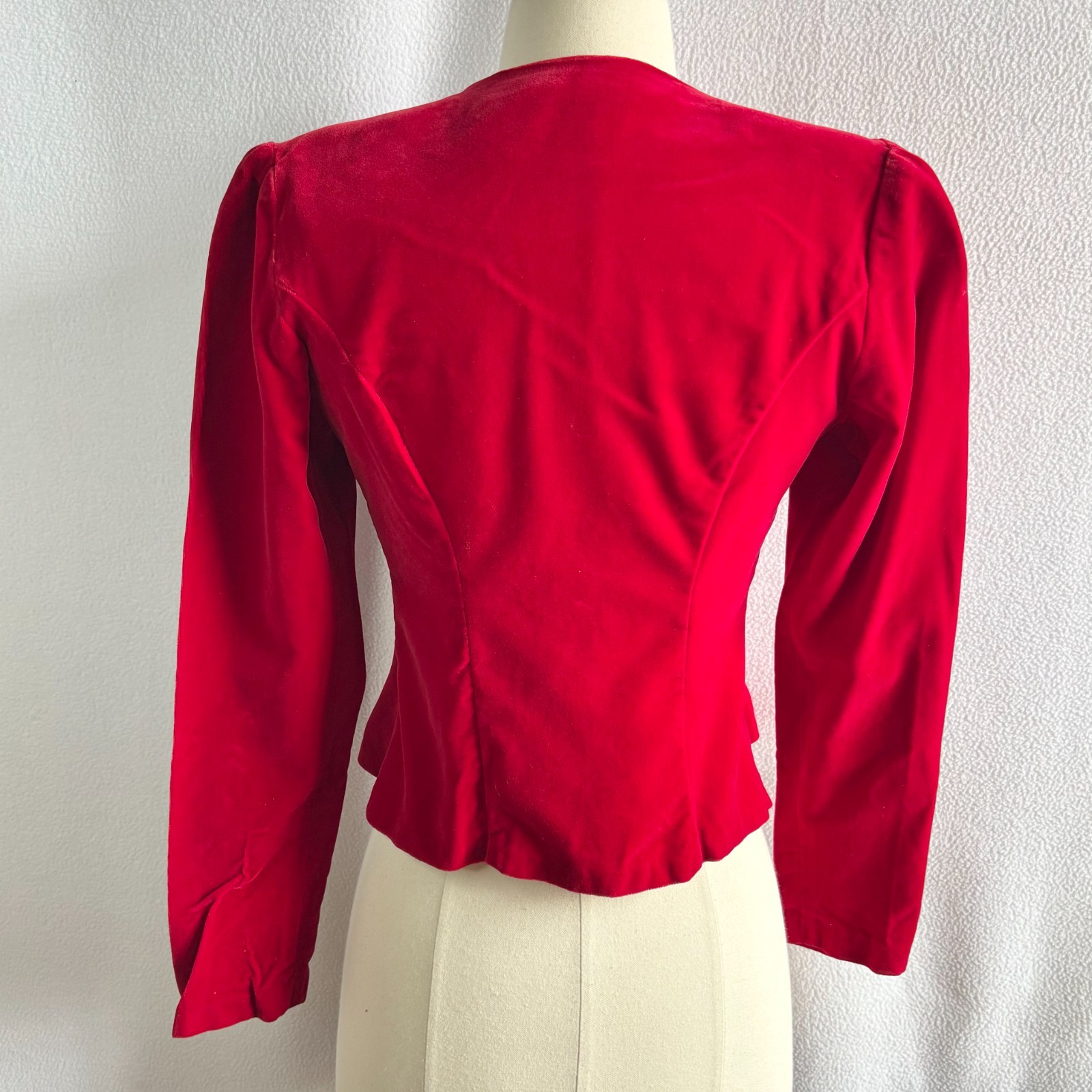 Vtg 1940s 1950s Burgundy Maroon Velveteen Nipped Waist Jacket Top