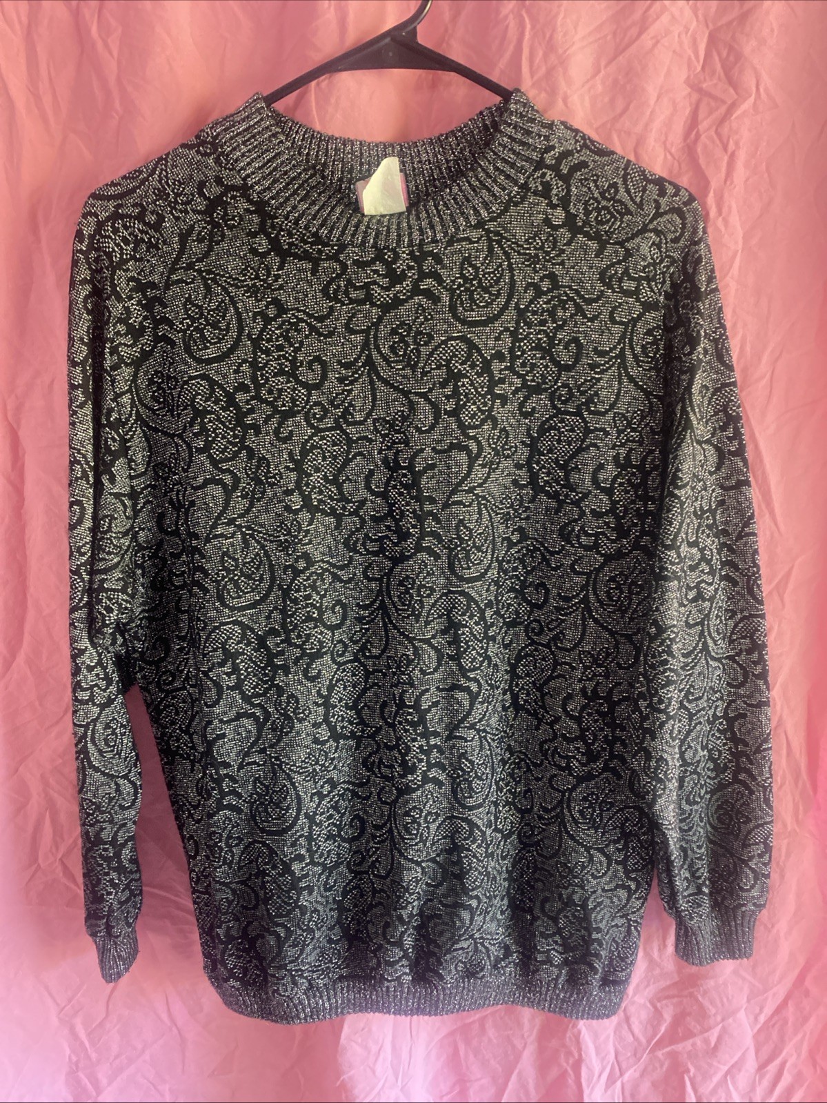 Vintage Allura Brand Sweater Size medium with Black And Silver Design