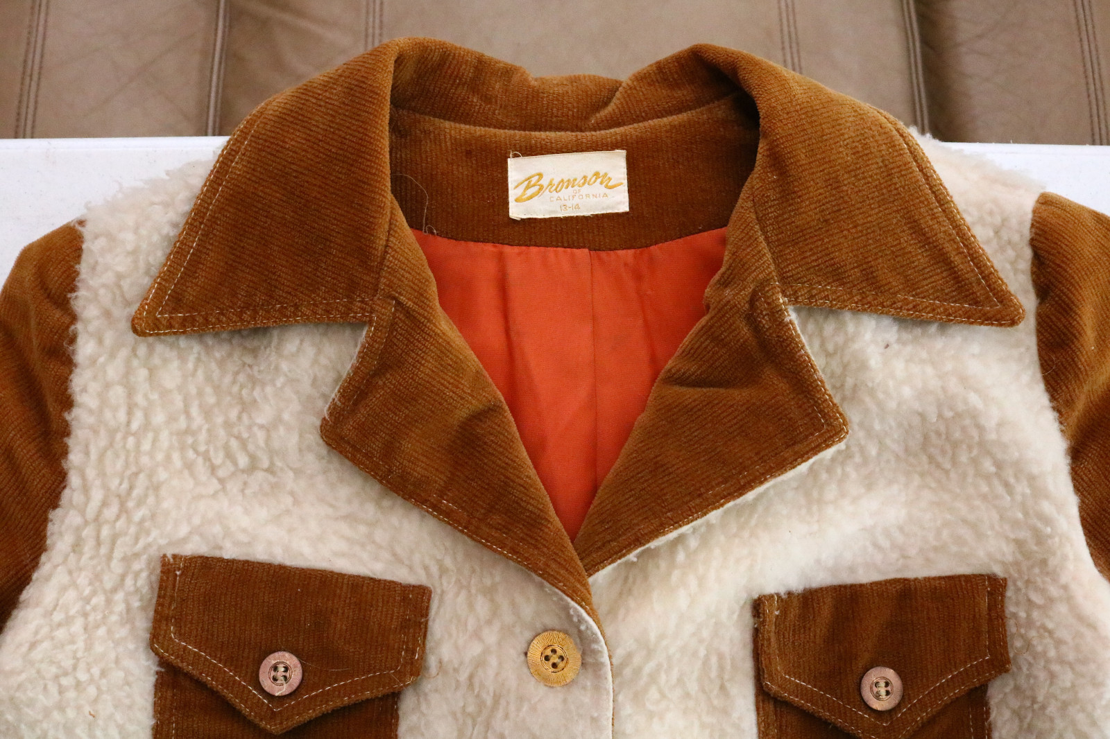 Vintage 1970s Bronson California Light Fuzzy Furry Jacket L / XL 40″ sz 13-14 LA
