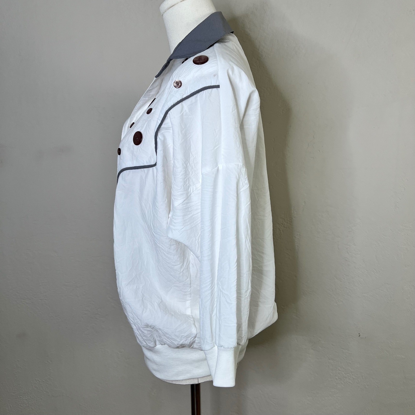 Regal Vintage 80s Western Pullover Top White Unique Button Detail XS Made in USA