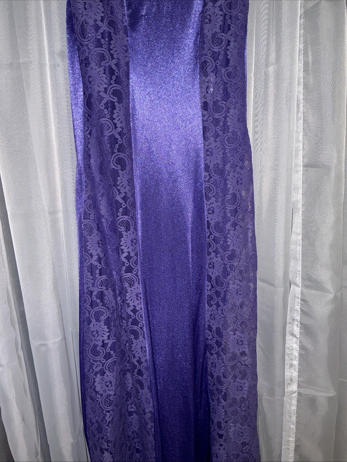Vintage Lavender Lace Full Slip Silky Maxi Nightgown Storybook Romance Size M