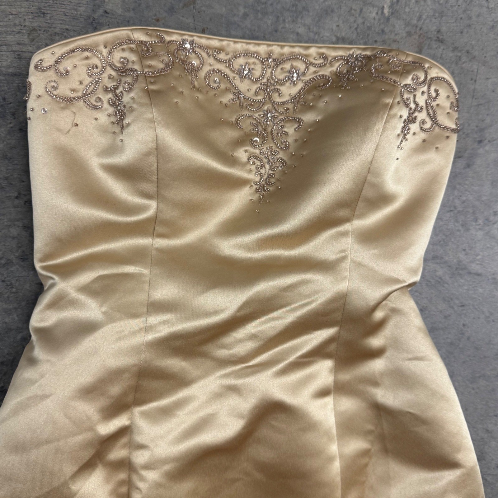 Donna Gray Gold Strapless Beaded Ball Gown S/6 Evening Formal Luxury VTG Satin