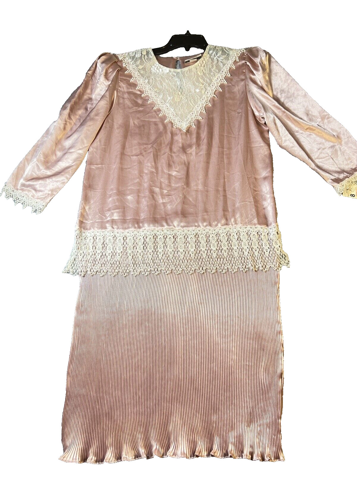 1980’s Kwai Lan Louis Stuart Barry Petites Pink Satin/Lace Drop Waist Pleated 8P