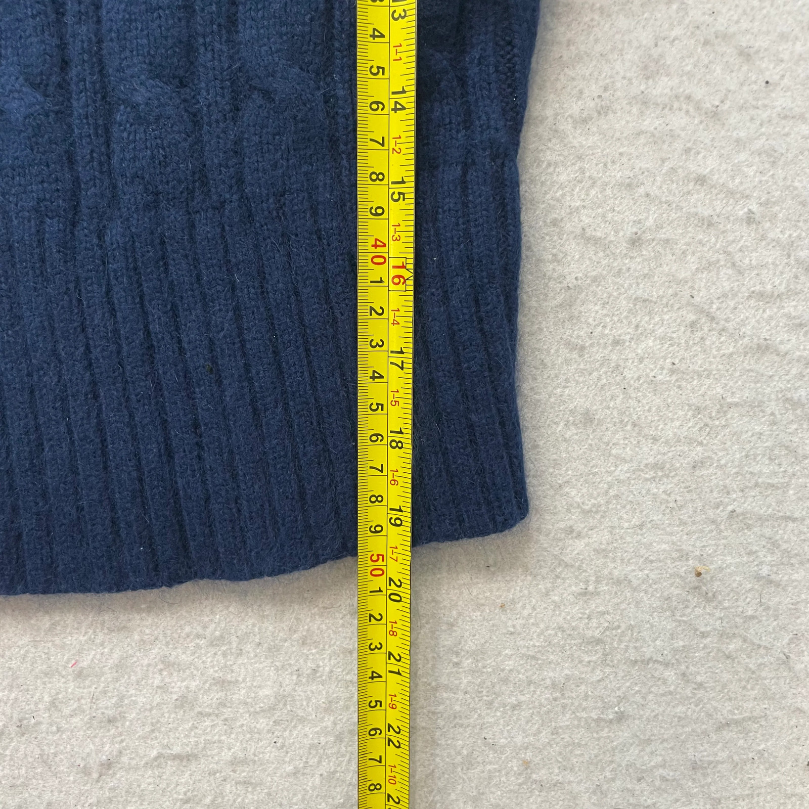 Vintage Abercrombie & Fitch Women’s Navy Cable Knit Hoodie Sweater Pullover – L