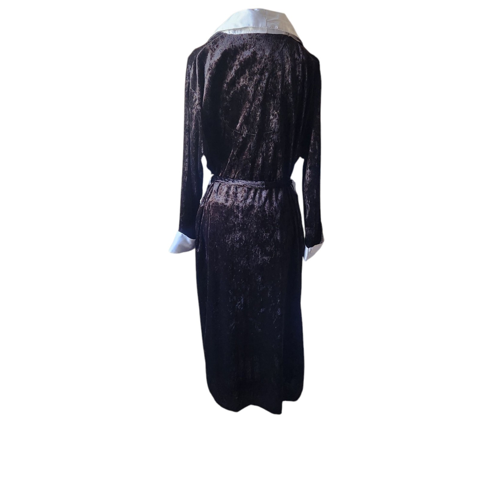 Vintage Audrey Lane Women’s Black Velvet Robe White Satin Trim Belted Sz Medium