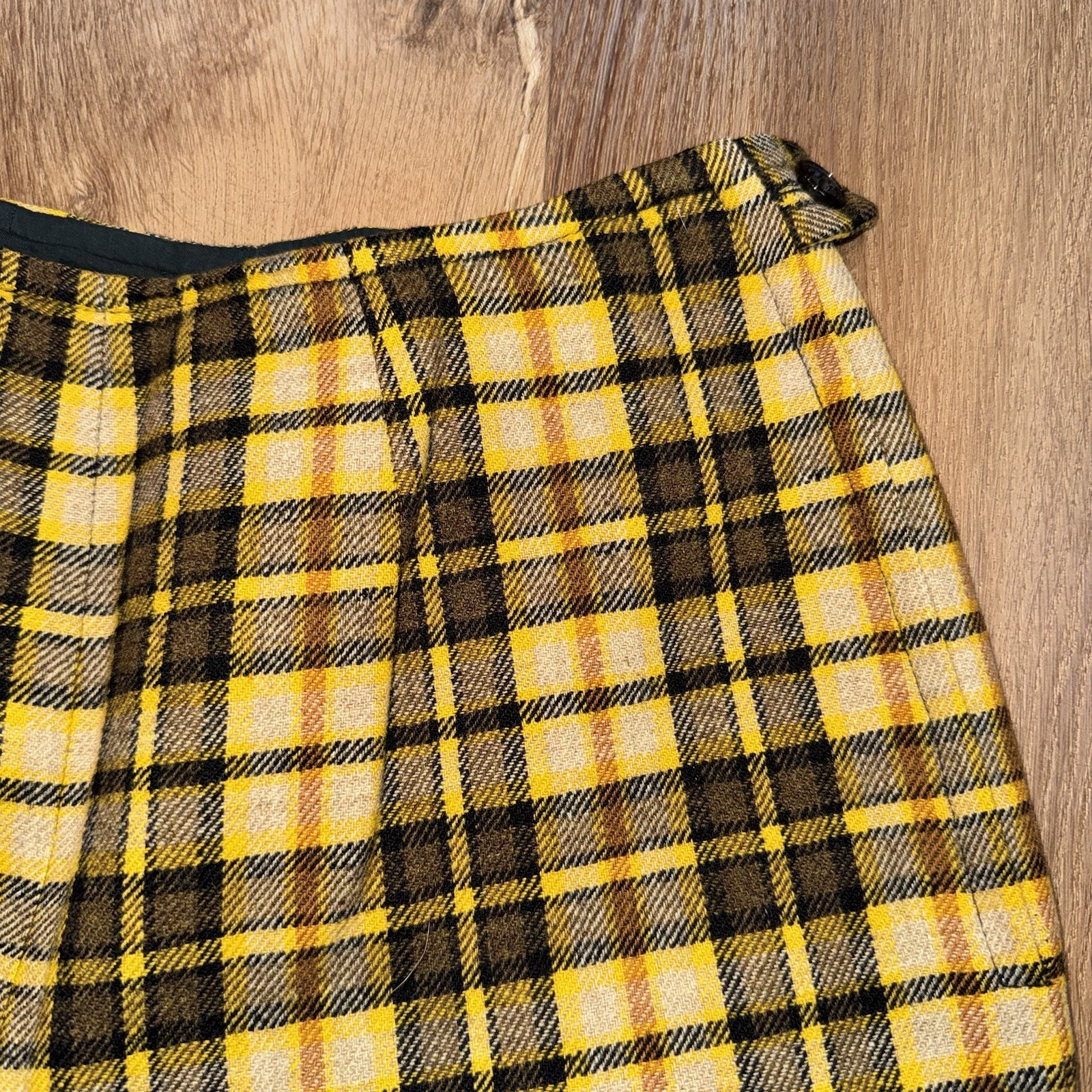 Vintage Pendleton Pants Womens 10 Wool Dress Slacks MCM Mod Disco Tartan Plaid