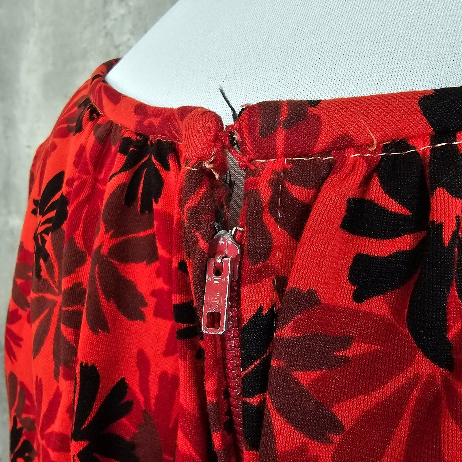 Vintage 60s Red Black Floral Wiggle Draped Back Dress Bow Waist Cocktail Party
