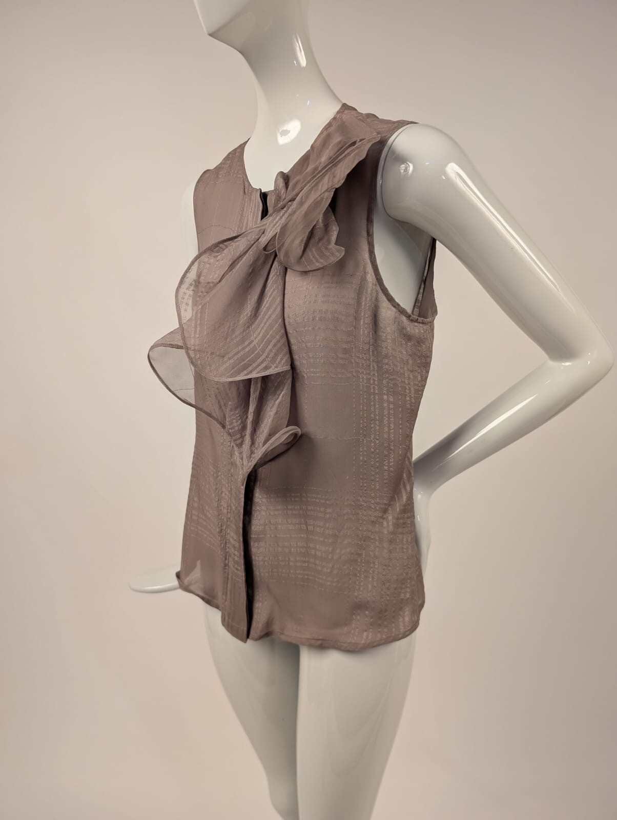 VINTAGE GEORGIO ARMANI SILK CHIFFON BLOUSE W RUFFLED FRONT