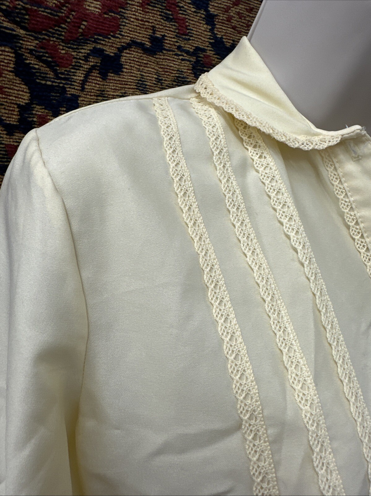 Vintage 80’s Women’s Pat Fashions Cream Blouse Size Large Canary Yellow