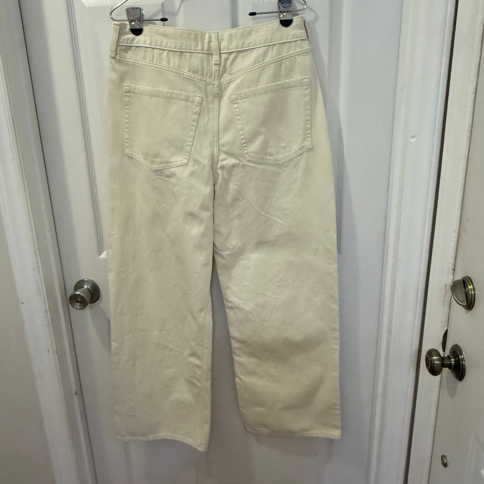 NWT Hollister Size 10S / W30S Ultra High Rise Baggy Jeans Cream Cotton 90’s y2k