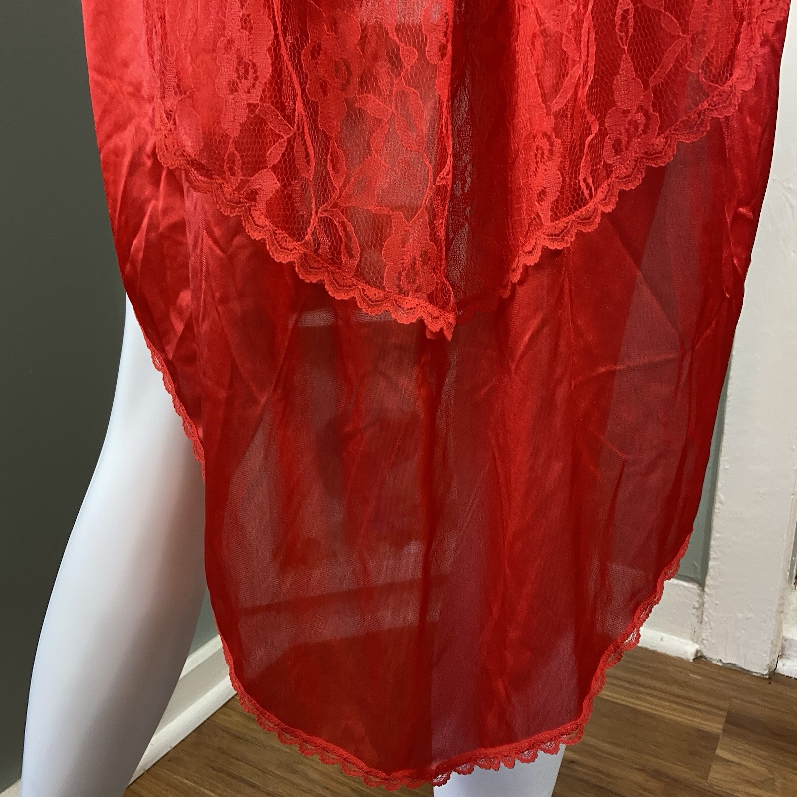 Vintage 80s Stroke of Midnight Sheer Lace Nylon High-Low Negligee Lingerie Large