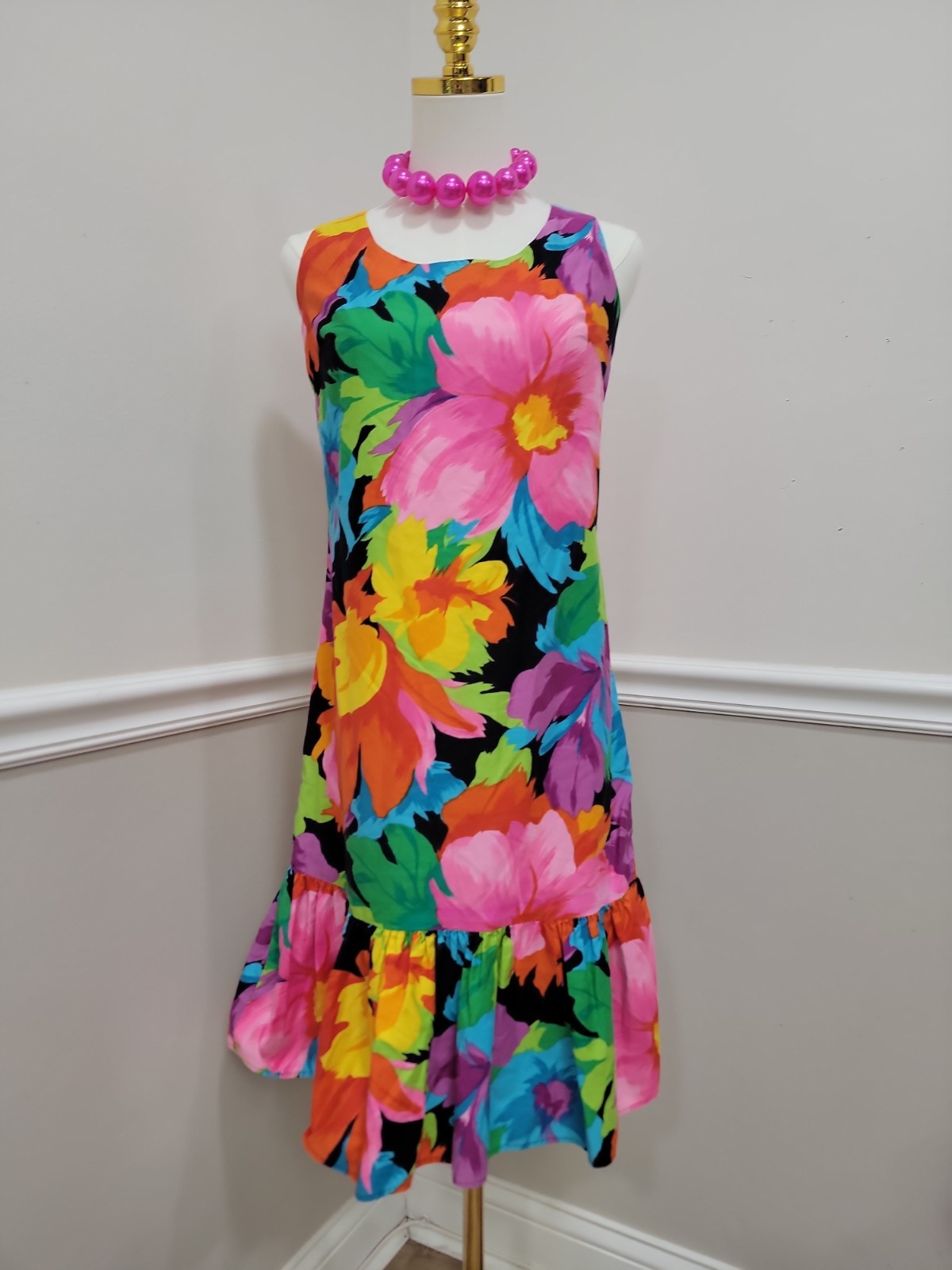 VTG South Sear’s Psychedelic Floral Tropical Hawaiian Sleeves Mumu Dress