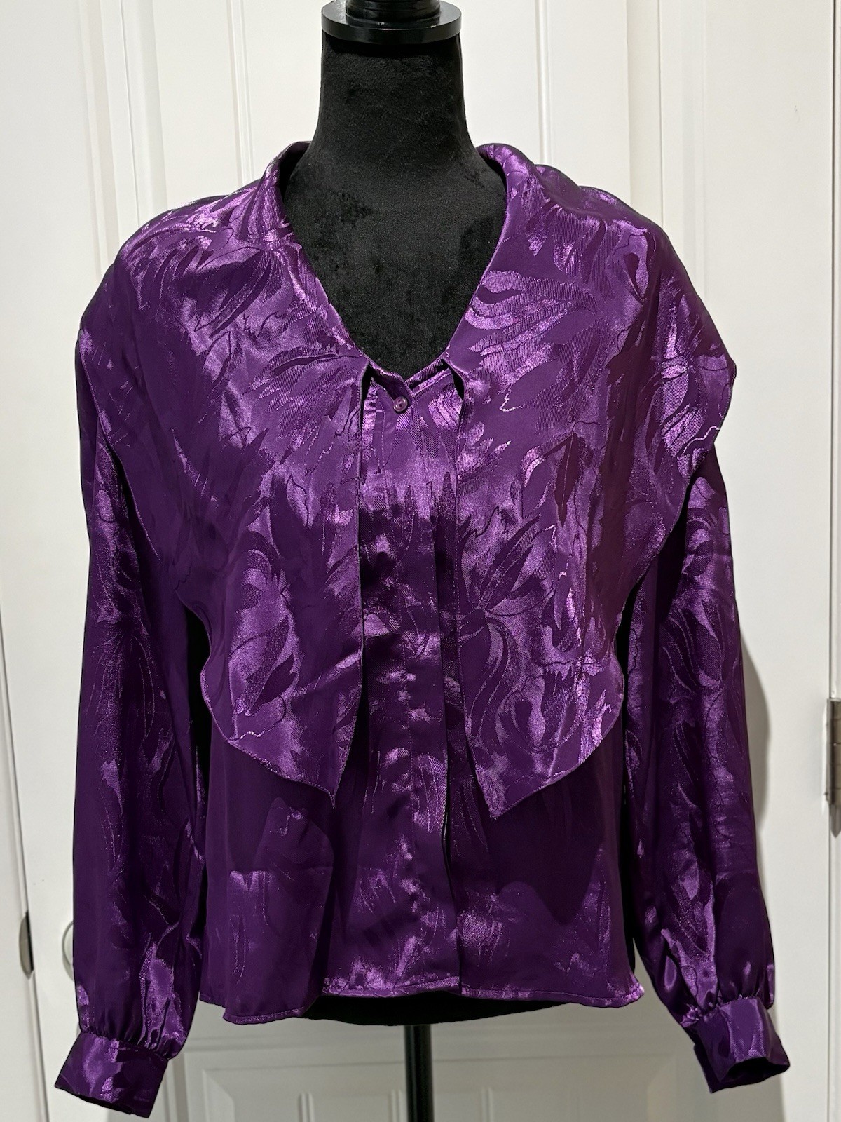 Vintage Alexandria Purple Satin Floral Jacquard Mock Neck Puff Sleeve Blouse 10