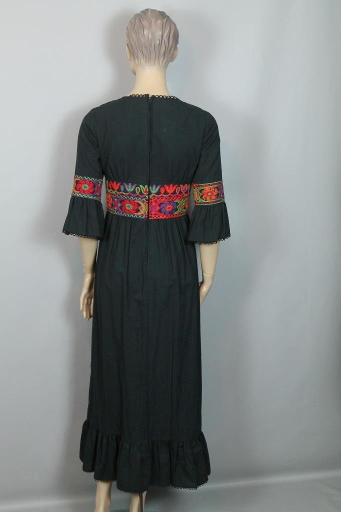 Vtg 70s RUTH NORMAN for GAY GIBSON Ethnic Embroidered Black Fit Flare Dress 9