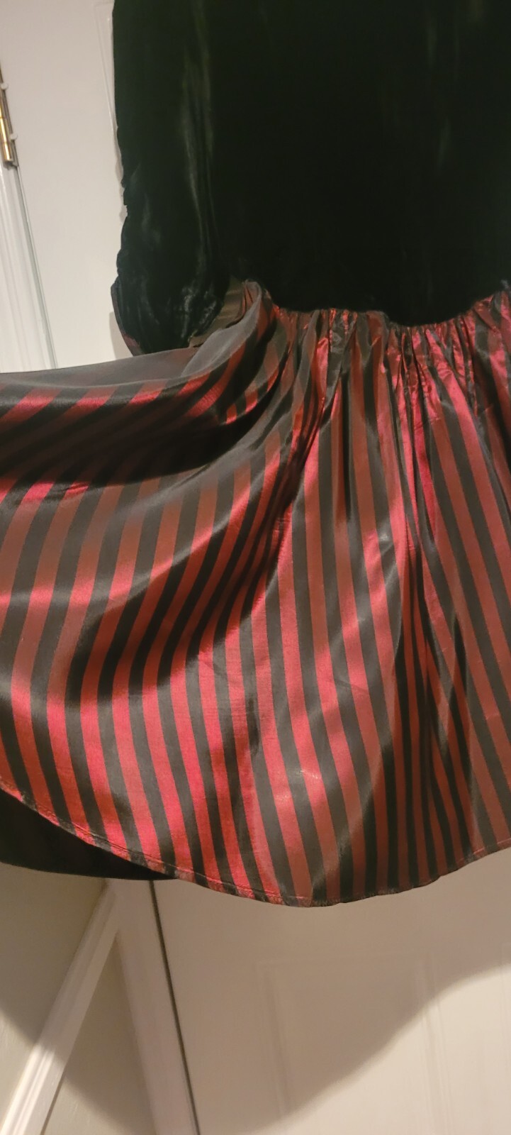 Vintage 1980s Gothic Black And Red Velvet party dress by brass plumb