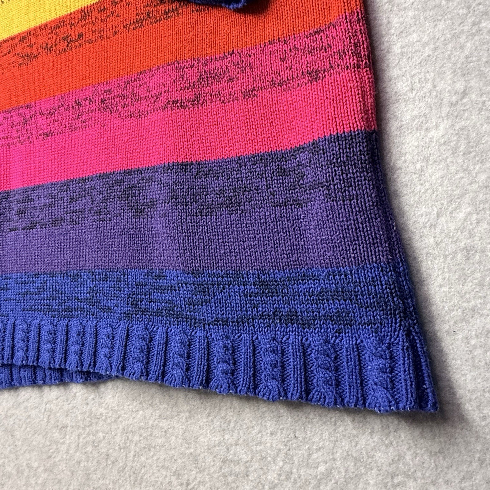 Vintage Venezia Sportswear Multicolor Rainbow SS Sweater Oversized One Size