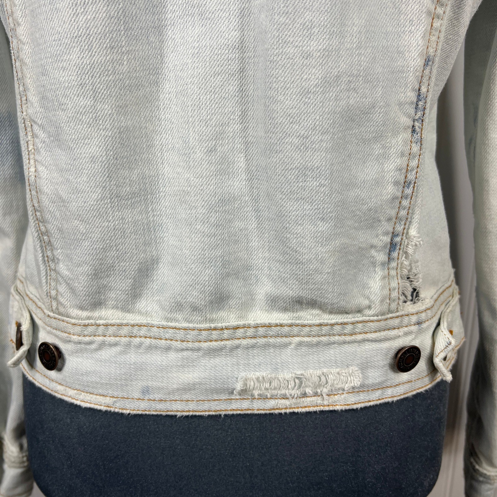 Hollister HCO Y2K Denim Jacket XS/S Trucker Distressed Bleached Thrashed Grunge
