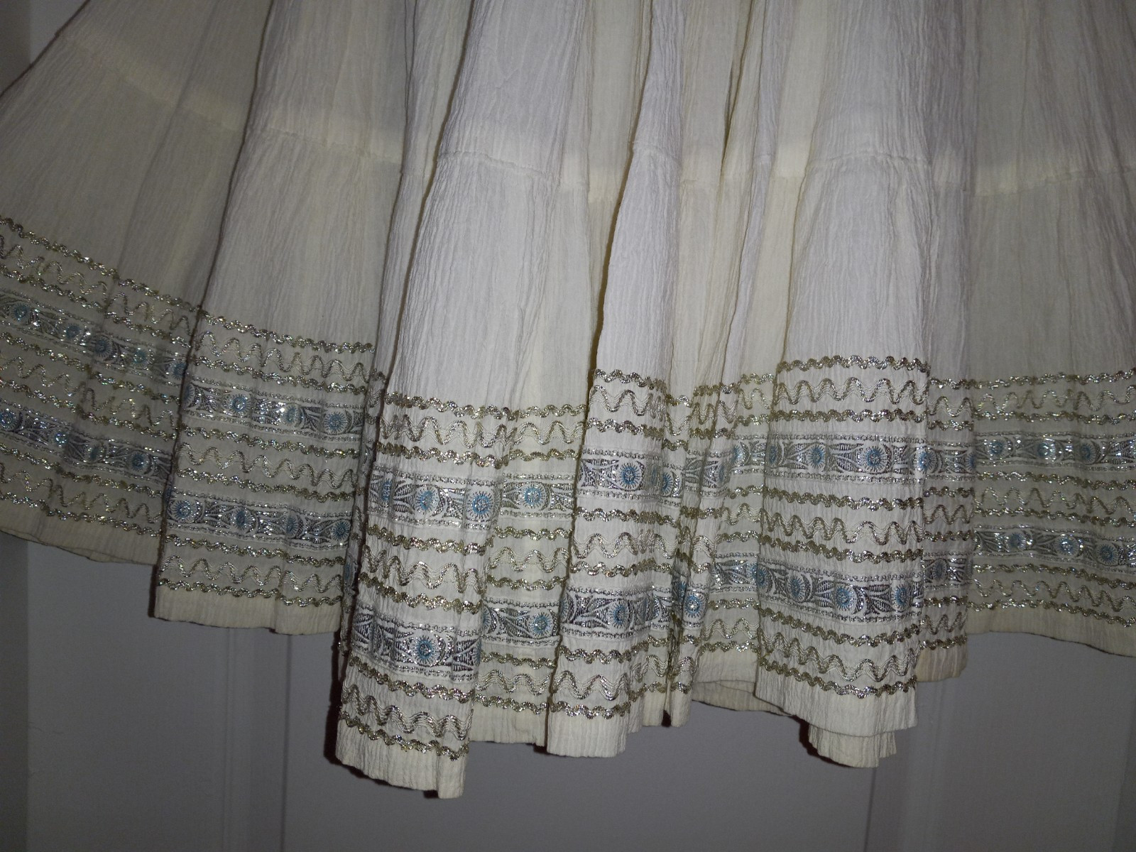 Vintage 50s Ivory Silver Metallic Ric Rac Patio Full Circle Squaw Skirt Viva S