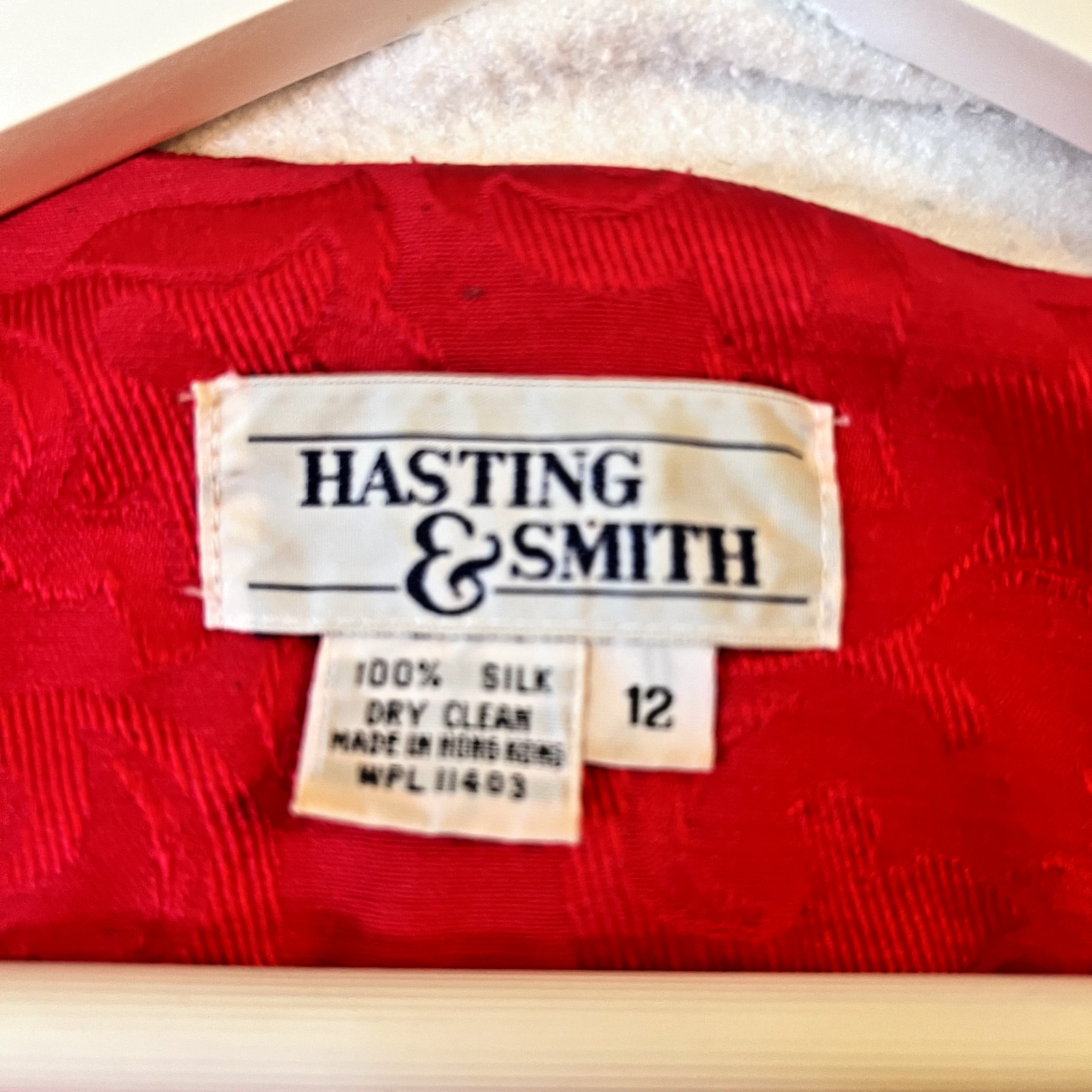 Hasting Smith Vtg Silk Dress 12 Red Jacquard Shoulder Pads 90’s Christmas Party