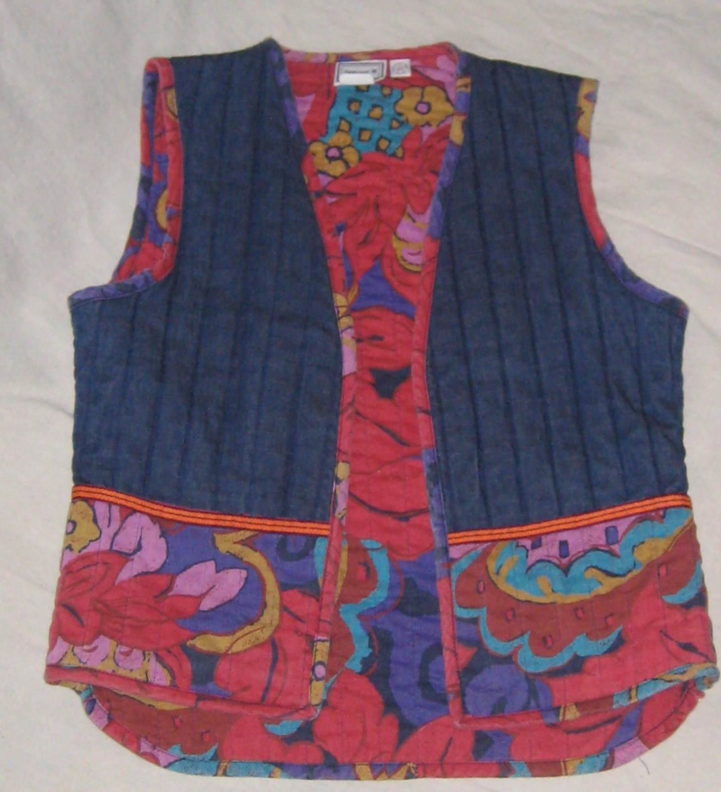 Vintage1970s Denim Vest Waist Coat Quilted Gillet Contrast Liner Small
