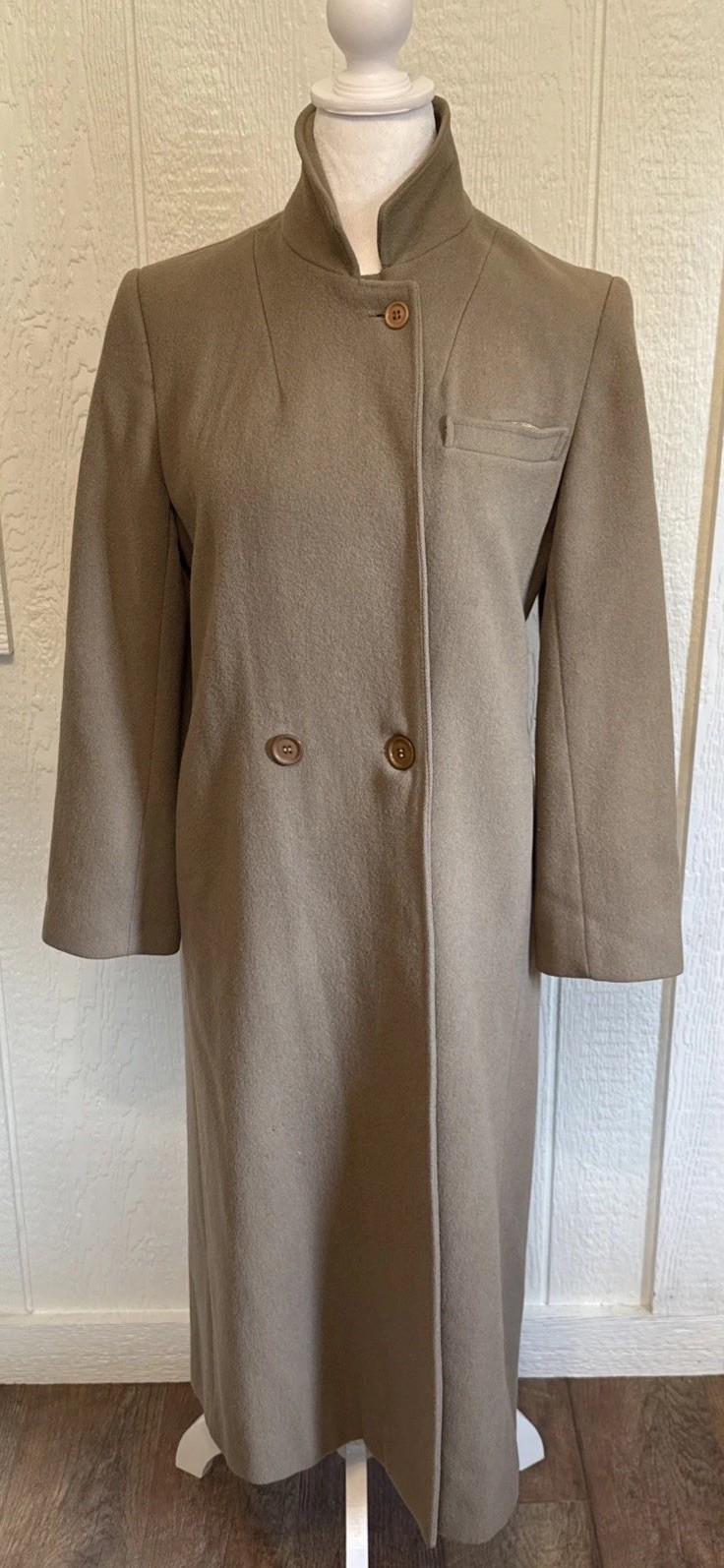VTG 1960’s Women’s 100% Pure Wool Coat Worumbo Stevens Fabric Camel Sz Small?