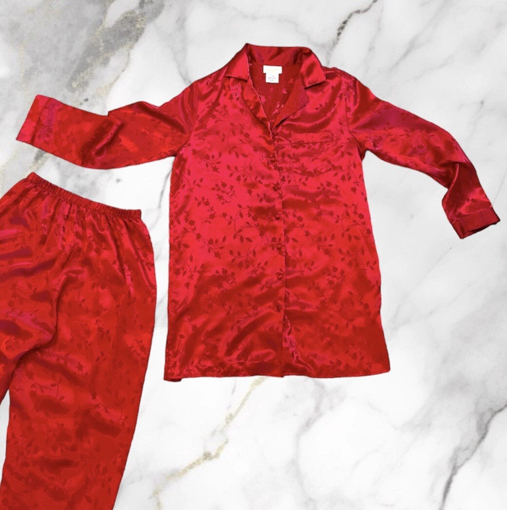 Vintage Red Satin Finish Pajama Set by Inner Most Size S